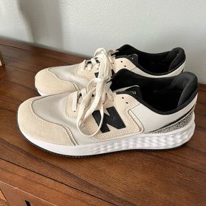 New Balance Fresh Foam Sneakers size 9.5